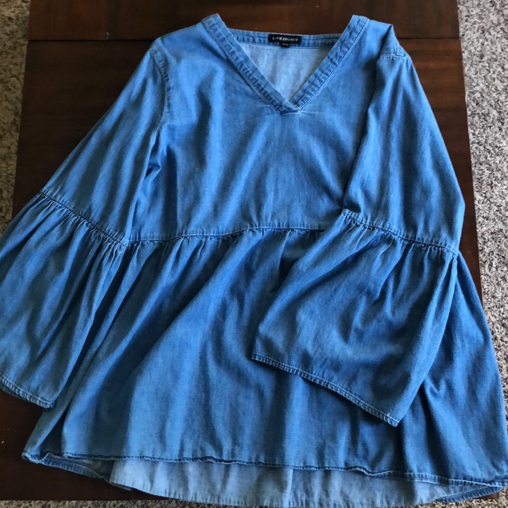 Lane Bryant Denim bell sleeve top size 18/20